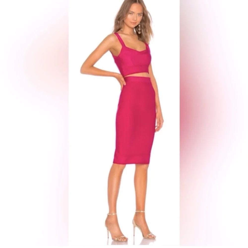 House of Harlow 1960 Two-Piece Hot Pink Compression Set - Picture 2 of 12